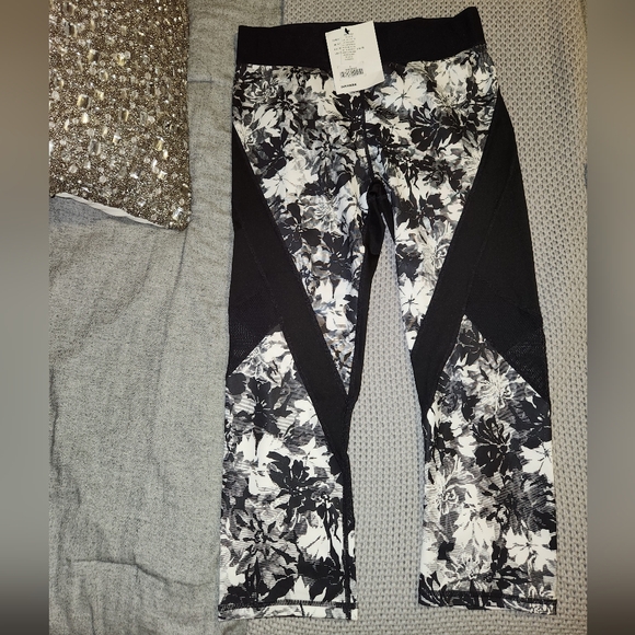 Ivy Park Leggings - Picture 2 of 7